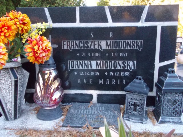 Joanna MIODOŃSKA 1905 Andrychów - Grobonet - Wyszukiwarka osób pochowanych