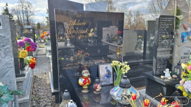 Adam Roman WNĘCZAK 1988 Andrychów - Grobonet - Wyszukiwarka osób pochowanych