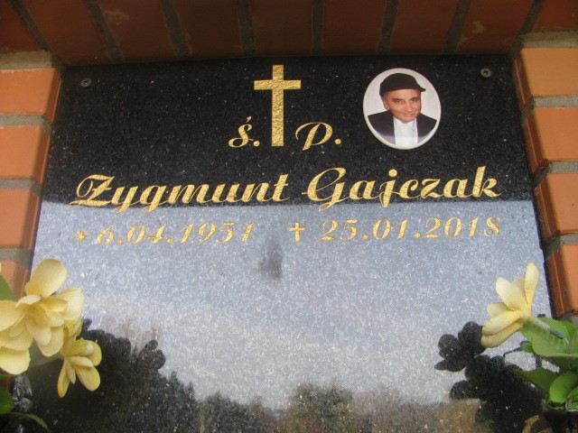 Zygmunt GAJCZAK 1951 Andrychów - Grobonet - Wyszukiwarka osób pochowanych